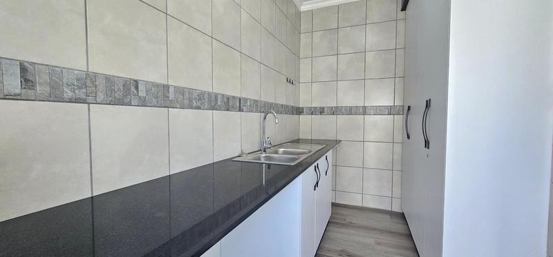 3 Bedroom Property for Sale in Country Club Western Cape